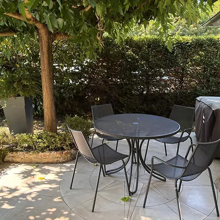 Le D'emilie Appartement Entraygues-sur-Truyère