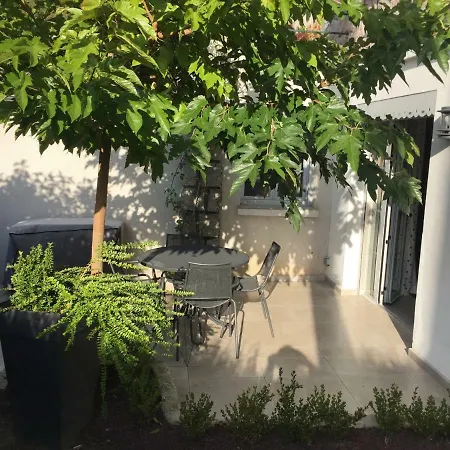 Le D'emilie Apartment